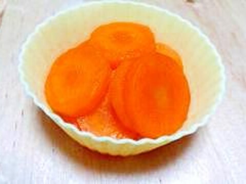 お弁当に☆甘いにんじんのグラッセ